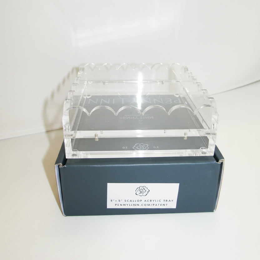 Scallop Arcylic Tray - 5" square