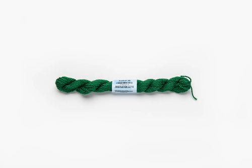 Essentials Skeins - Mistletoe