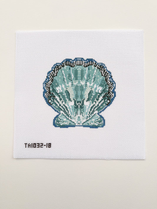 scallop ornament- turqouise