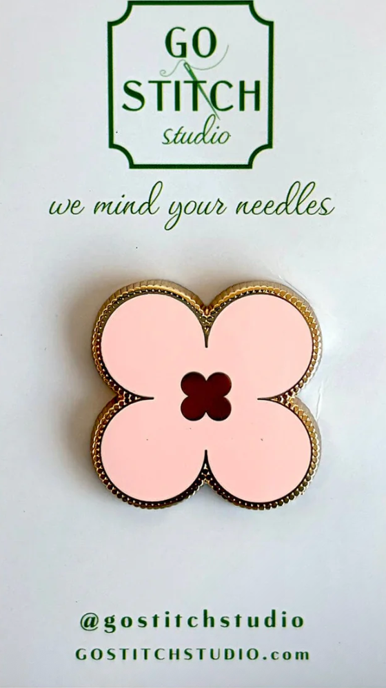 Pink Clover Needle Minder
