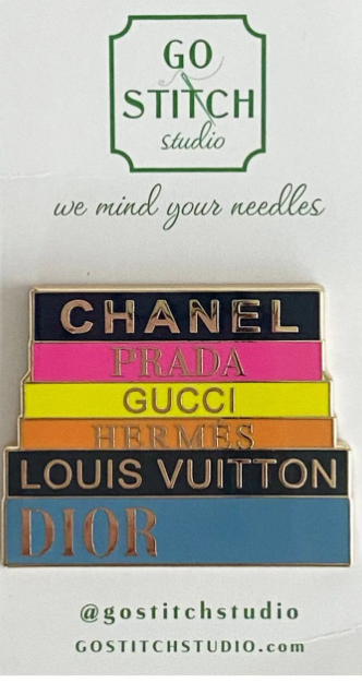 Designer Books Needle Minder
