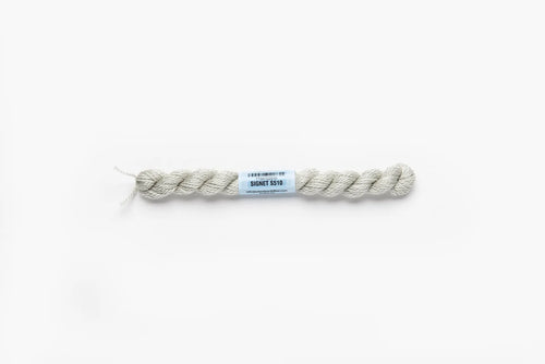 Essentials Skeins - Signet